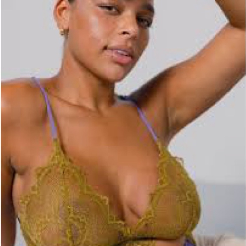 Understatement Lace Bralette in Olive and Purple